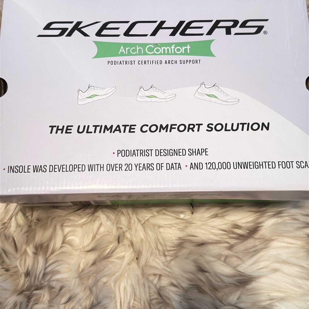 Sketchers Arch Comfort Men’s Size 10.5 Sneakers - Picture 4 of 7